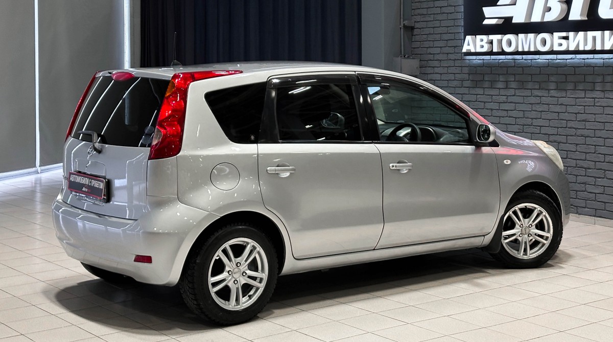 Nissan Note - фото 5