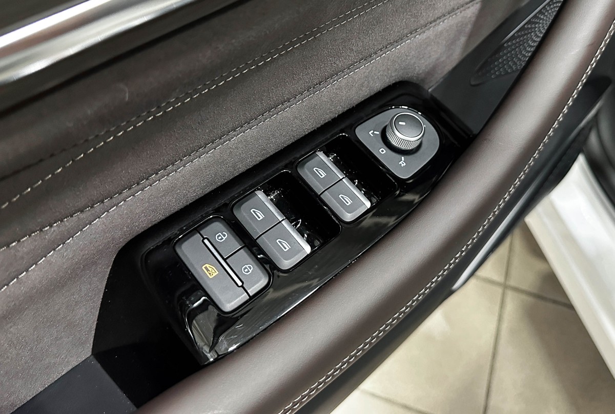 Geely Monjaro - фото 18