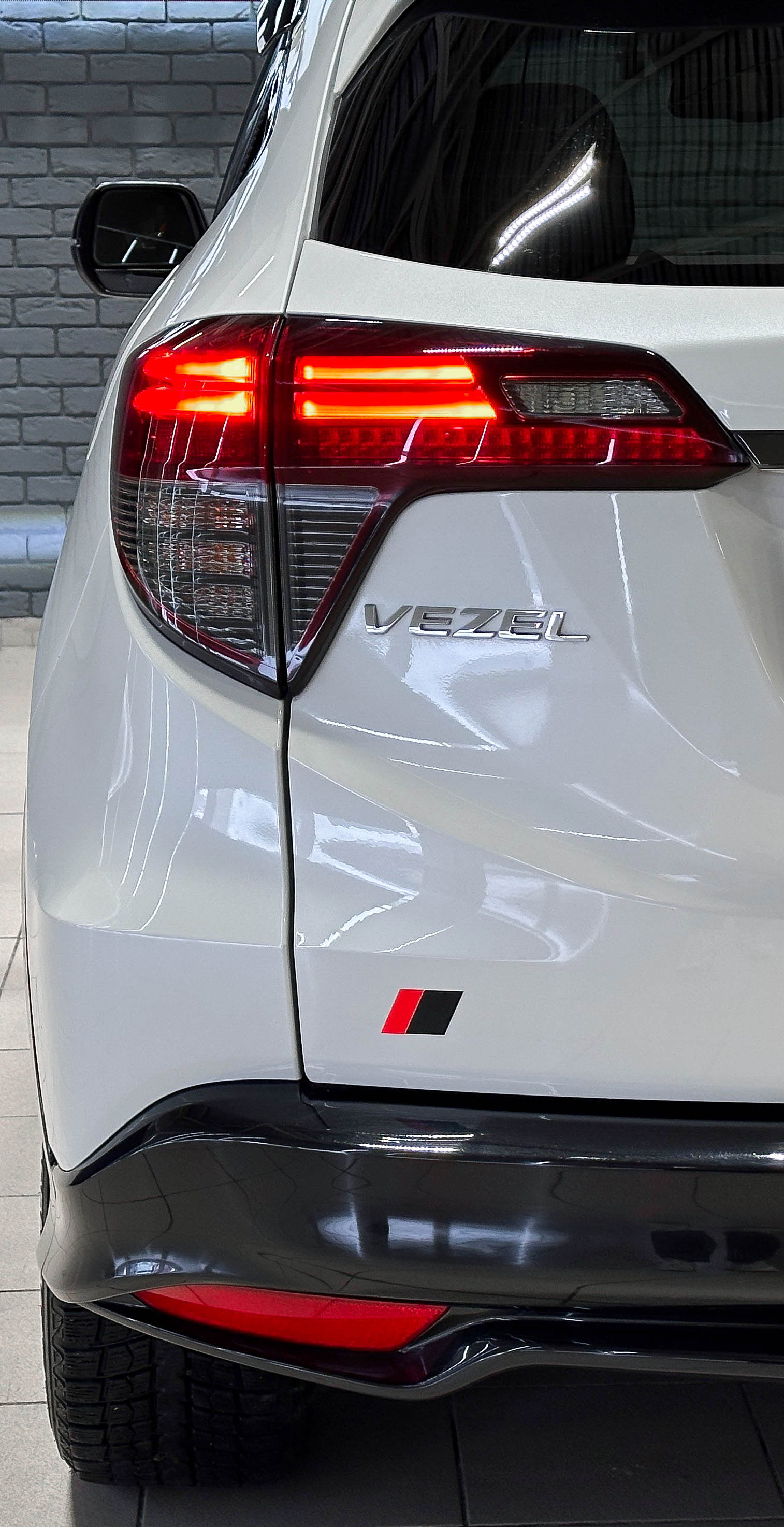 Honda Vezel Hybrid - фото 10