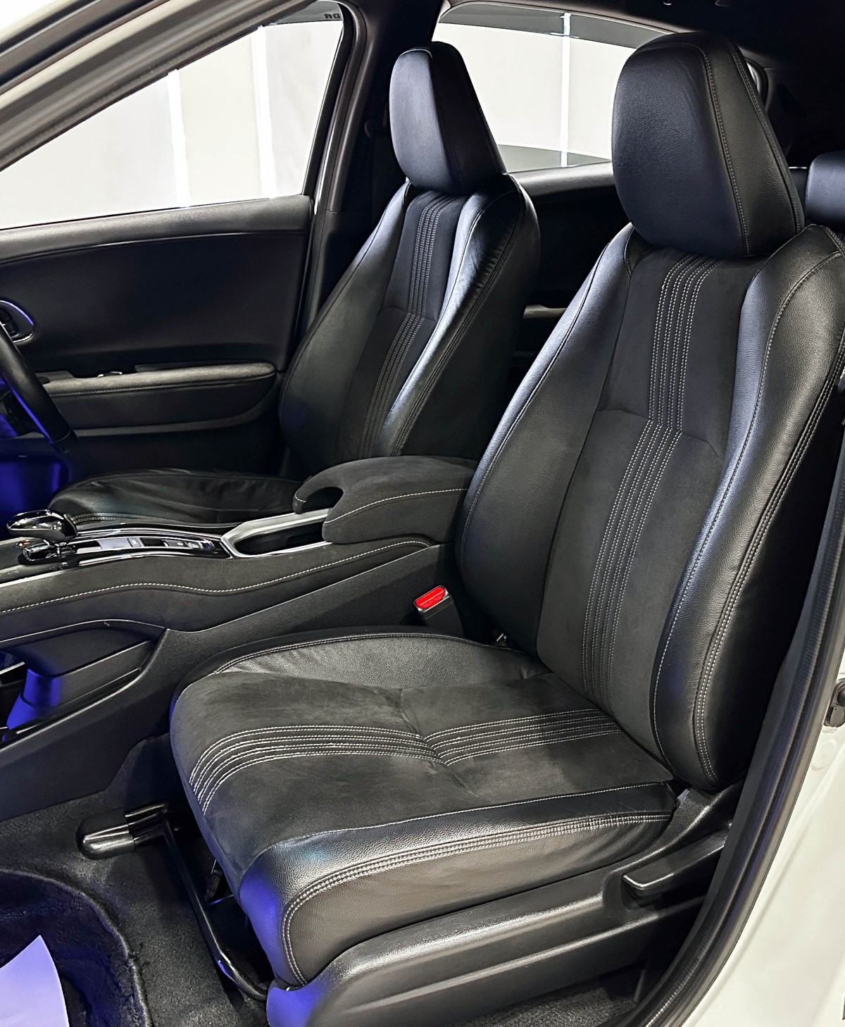 Honda Vezel Hybrid - фото 16