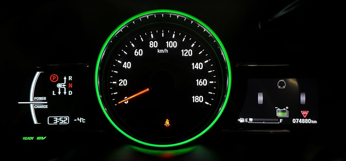 Honda Vezel Hybrid - фото 20