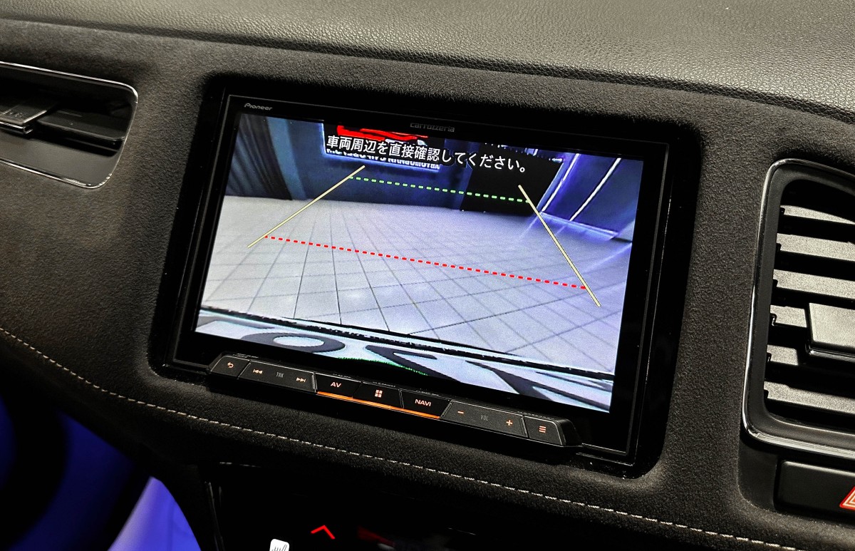 Honda Vezel Hybrid - фото 24