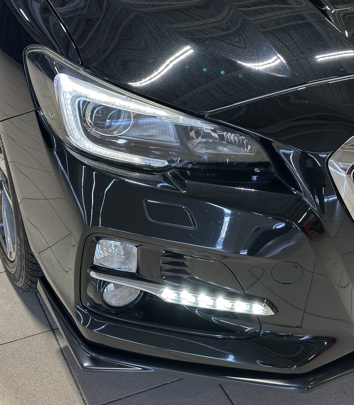 Subaru Levorg - фото 7