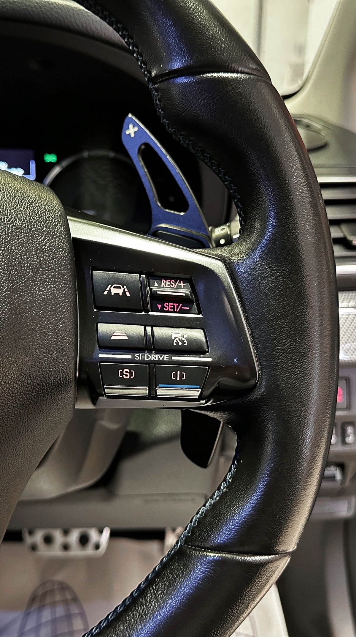 Subaru Levorg - фото 25