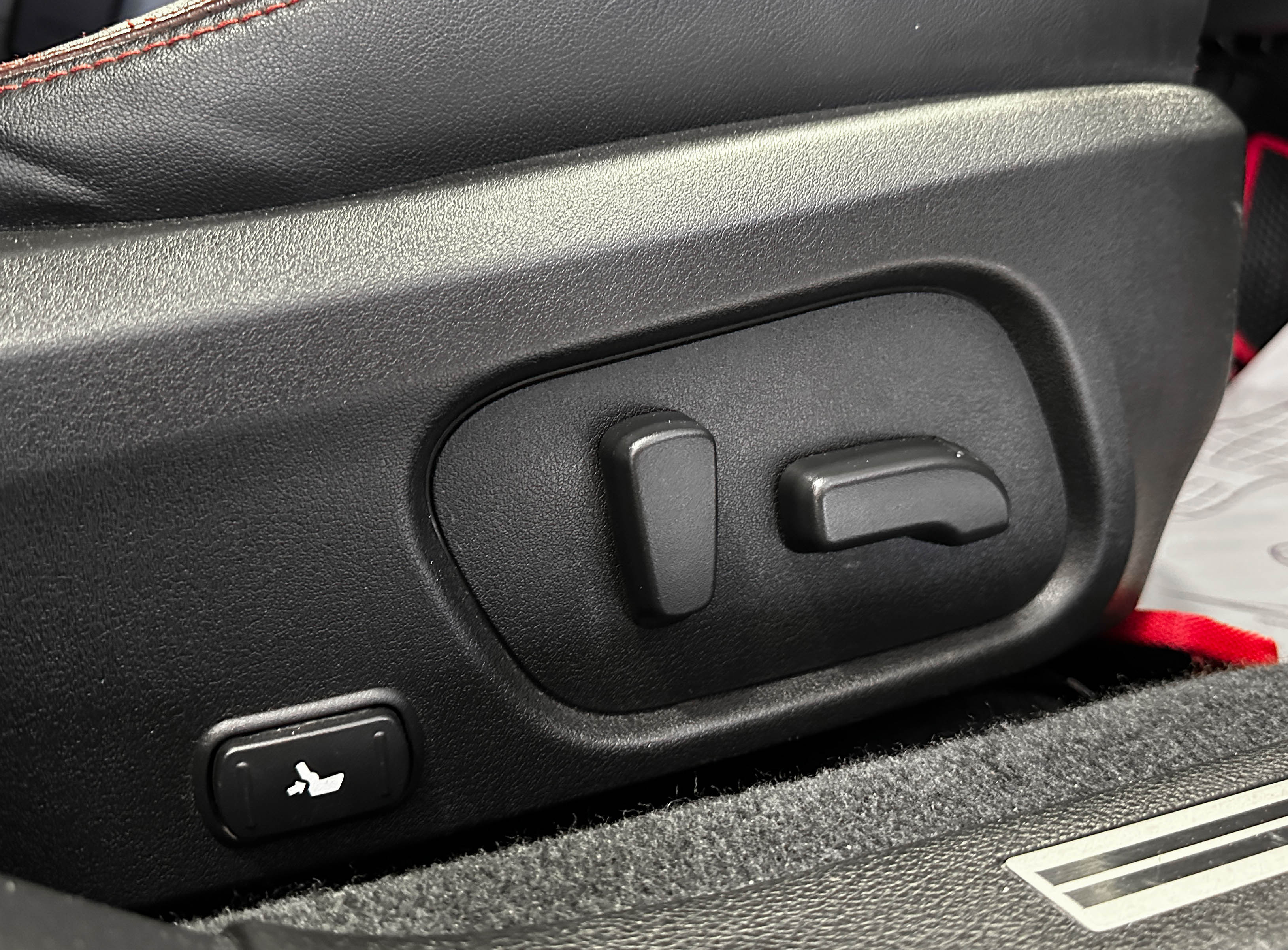 Subaru Levorg - фото 34