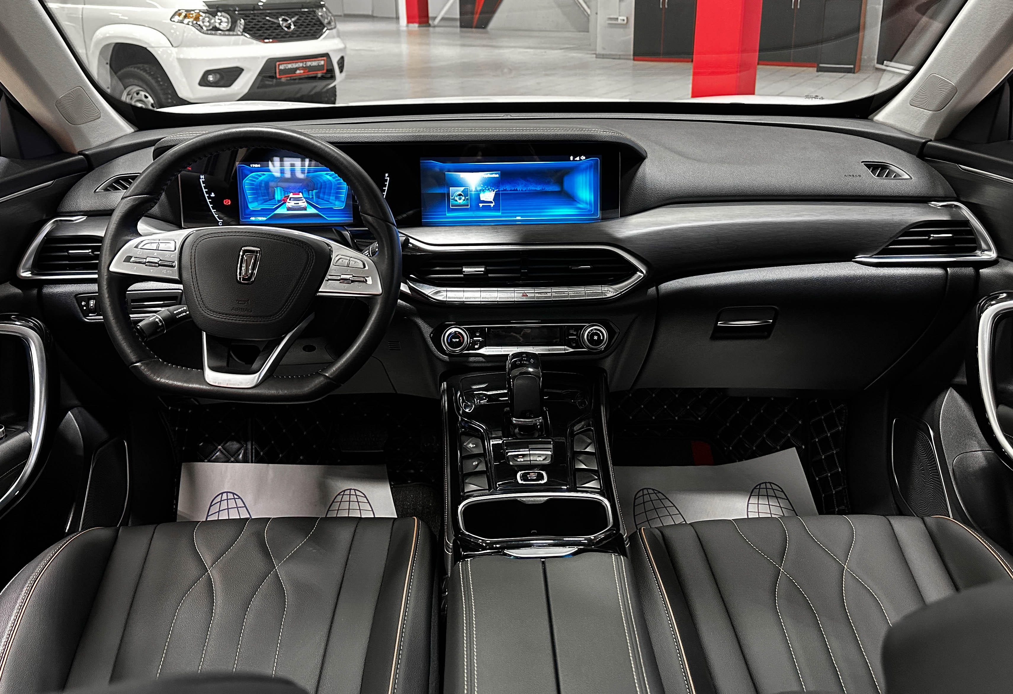 FAW Bestune T77 - фото 29