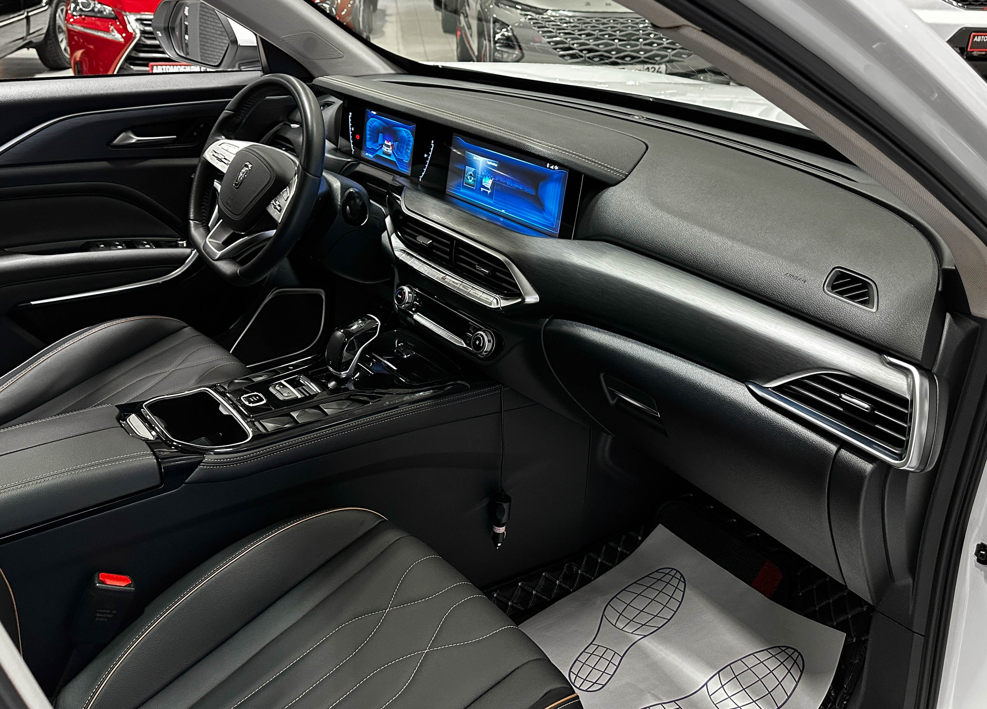 FAW Bestune T77 - фото 19