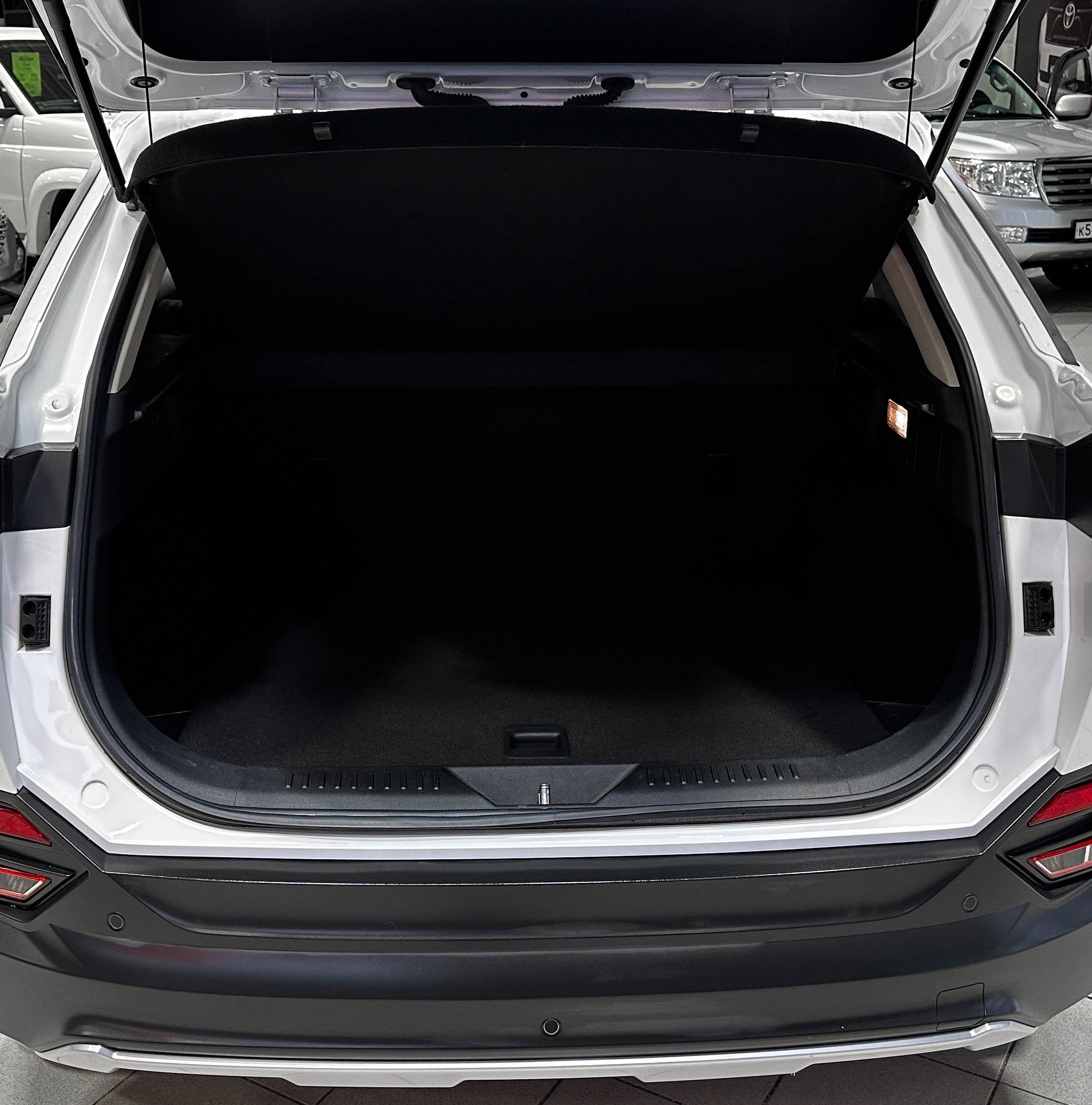 FAW Bestune T77 - фото 16