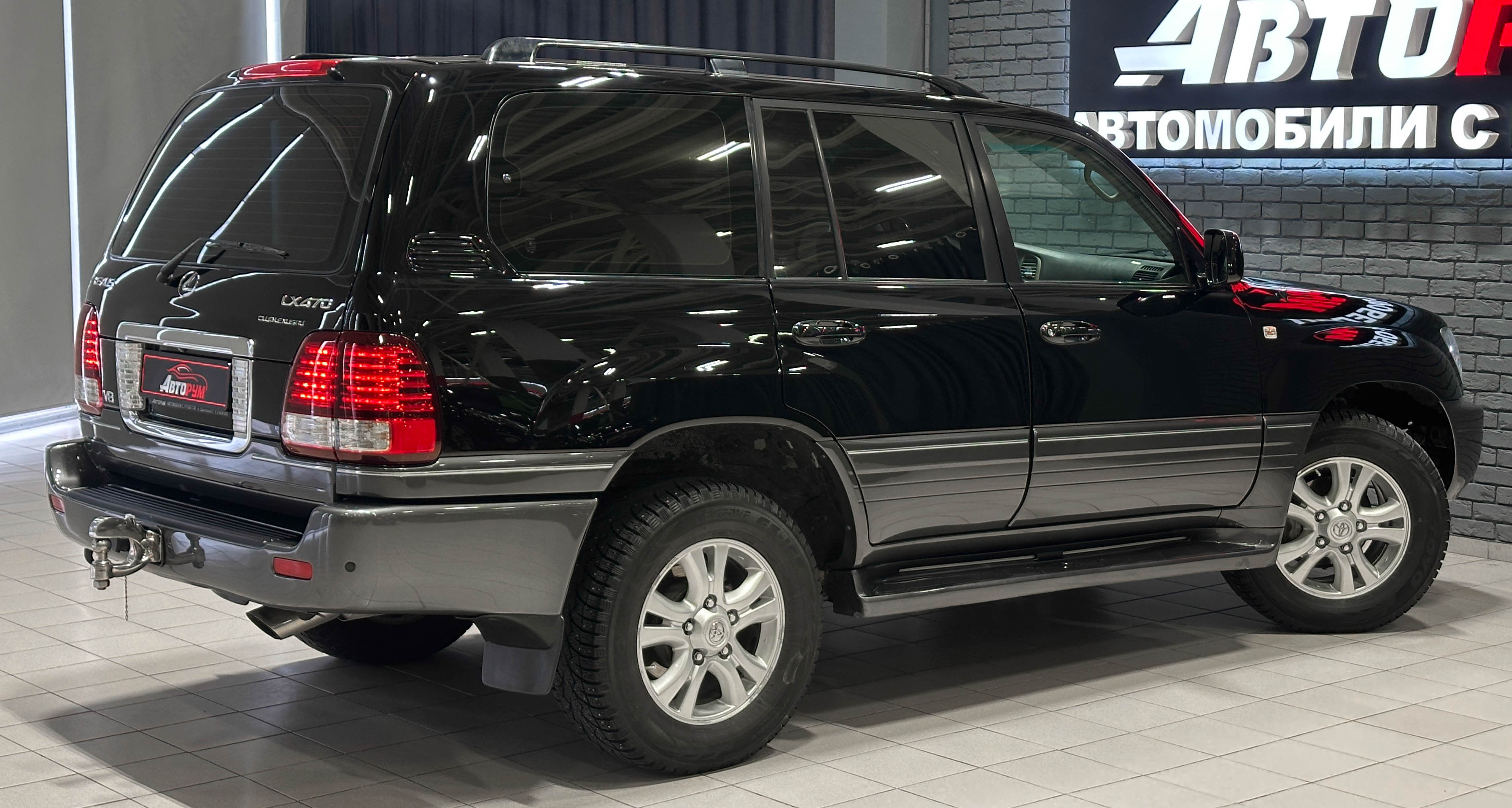 Lexus LX 470 - фото 7