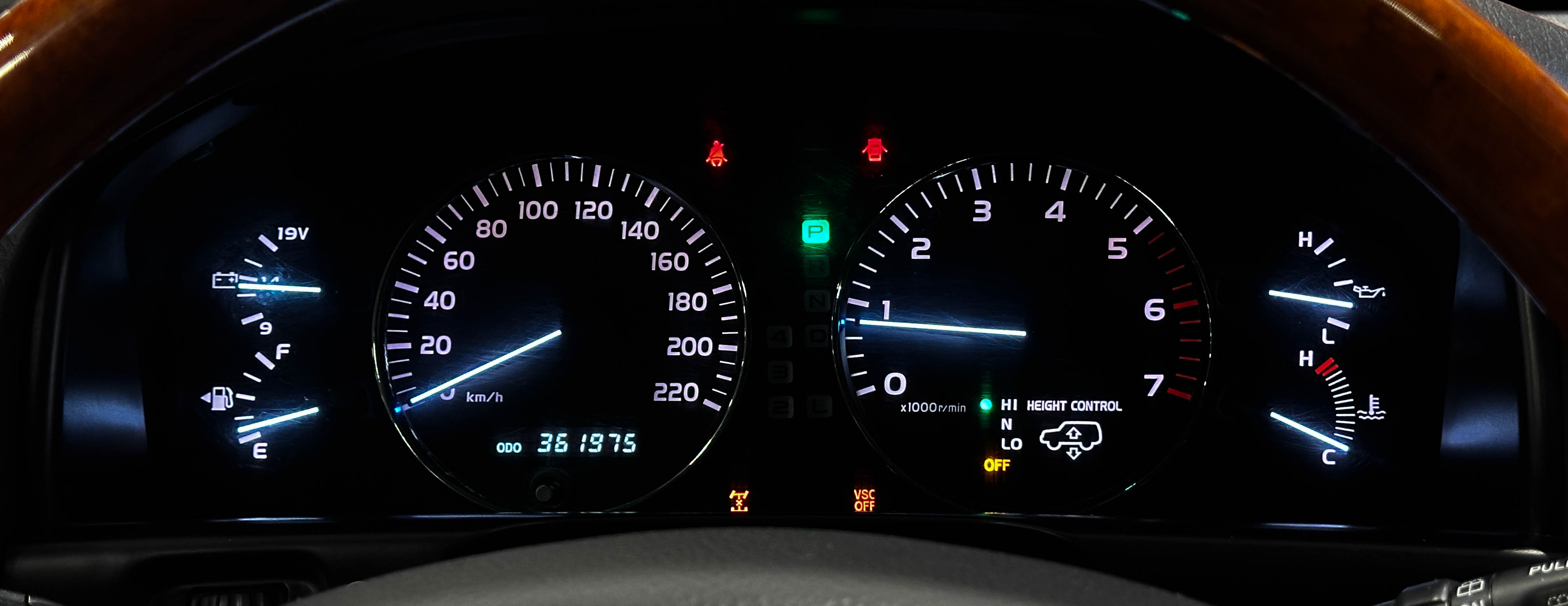 Lexus LX 470 - фото 21