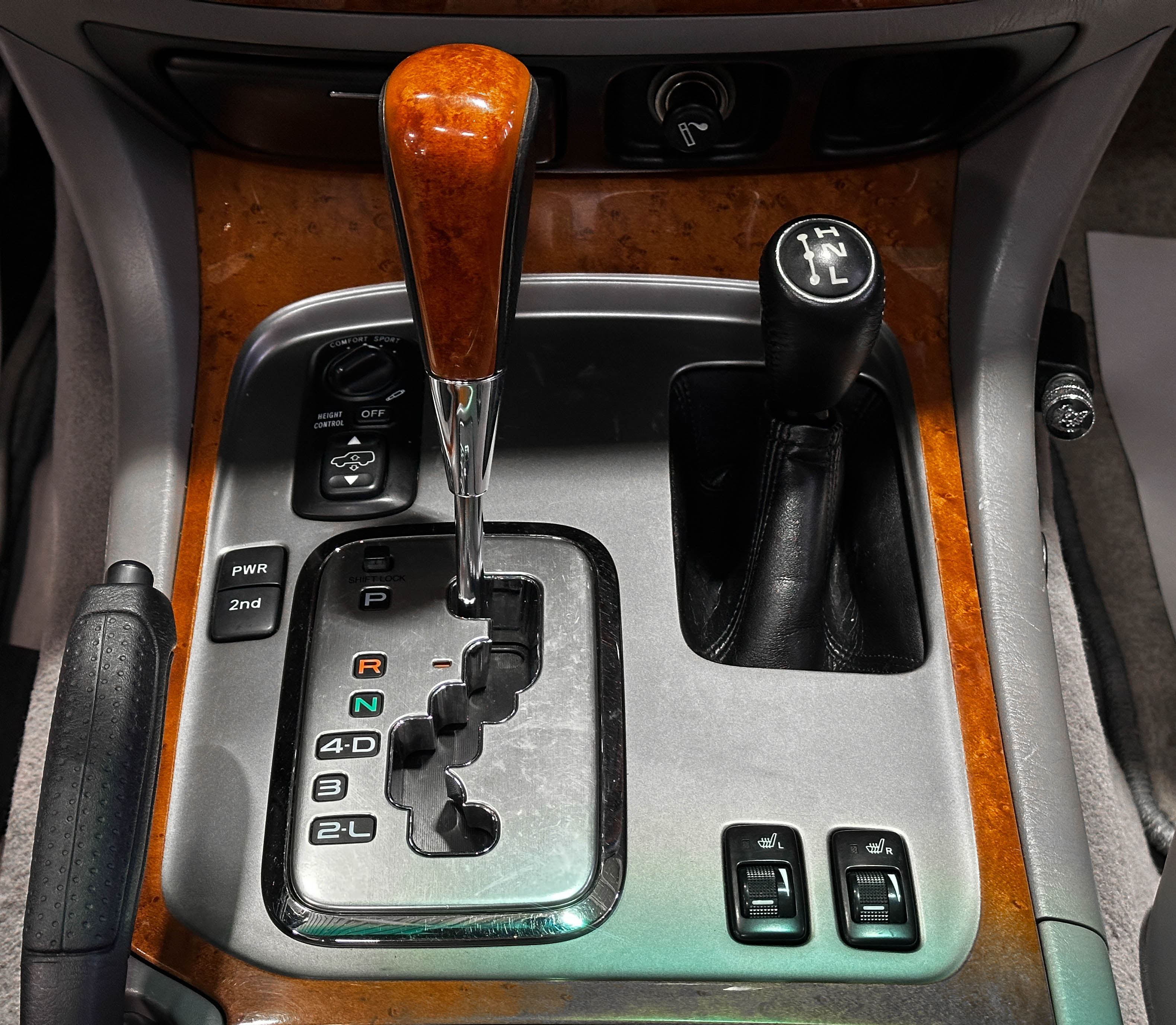 Lexus LX 470 - фото 29