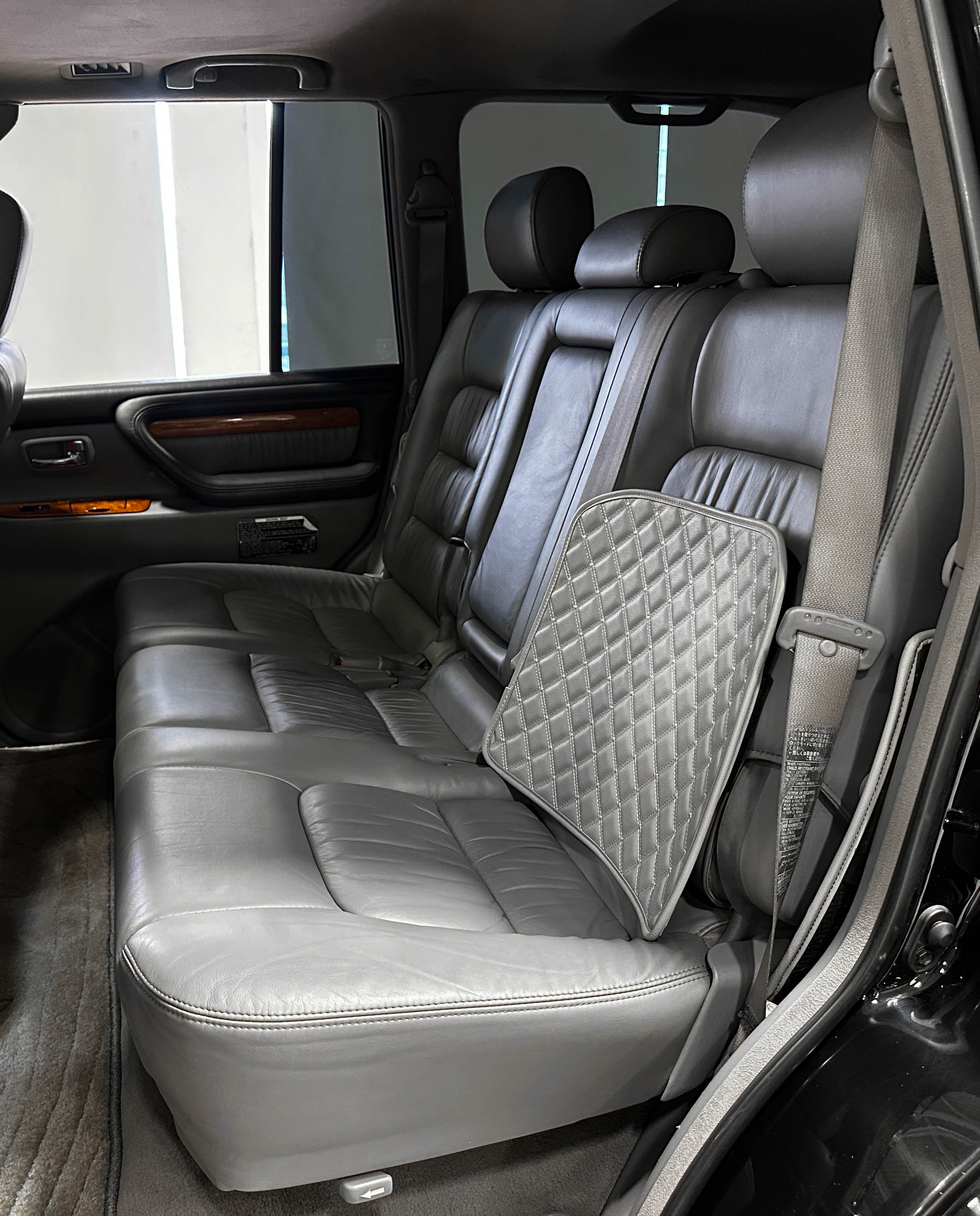 Lexus LX 470 - фото 13