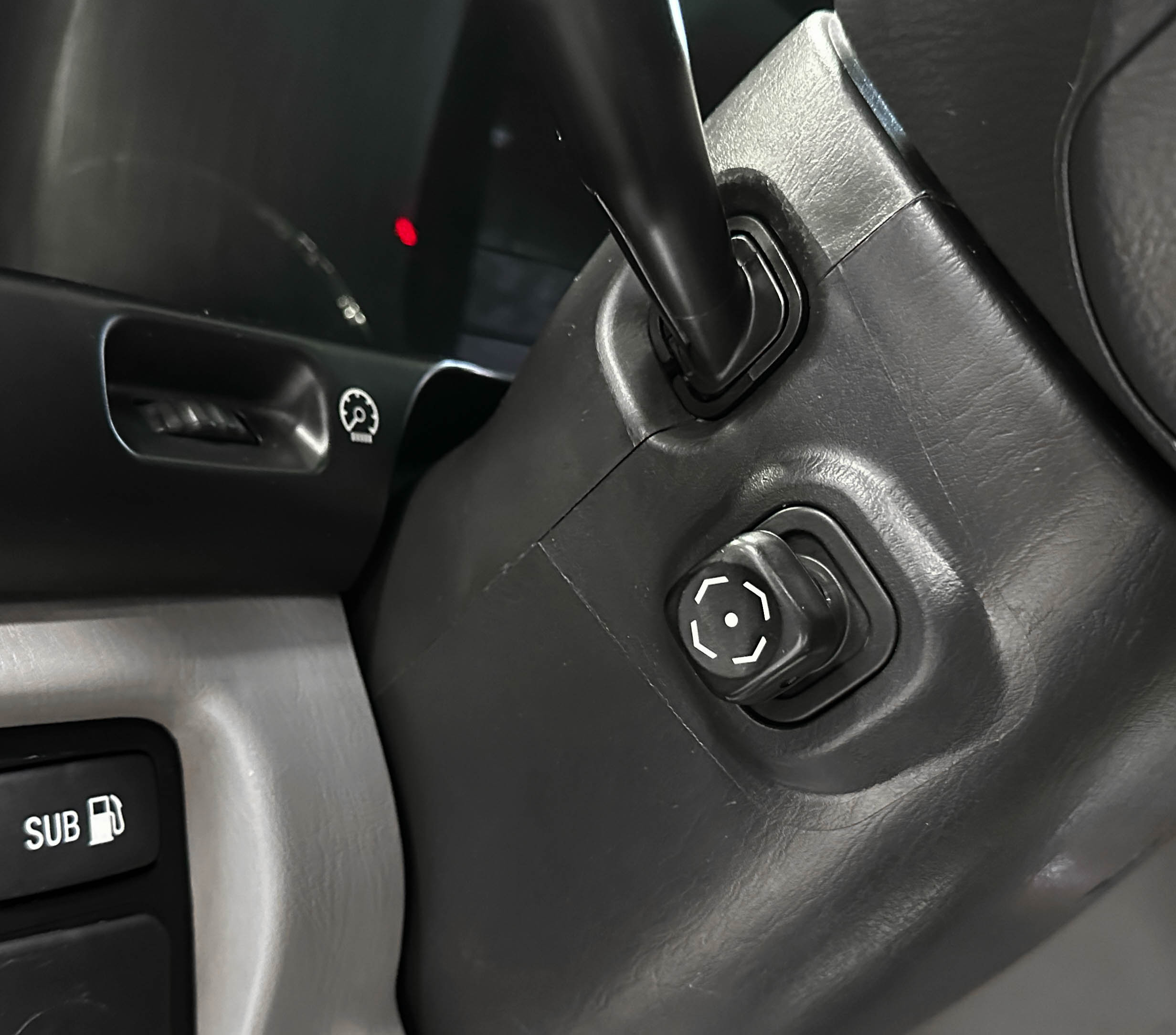 Lexus LX 470 - фото 25