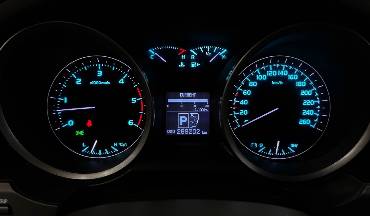 Toyota Land Cruiser 200 - фото 23