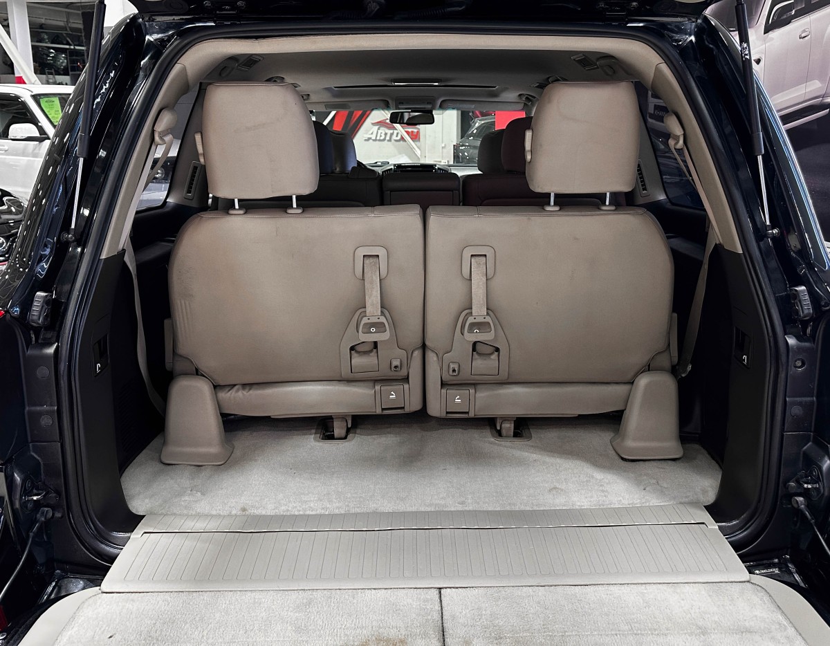 Toyota Land Cruiser 200 - фото 14