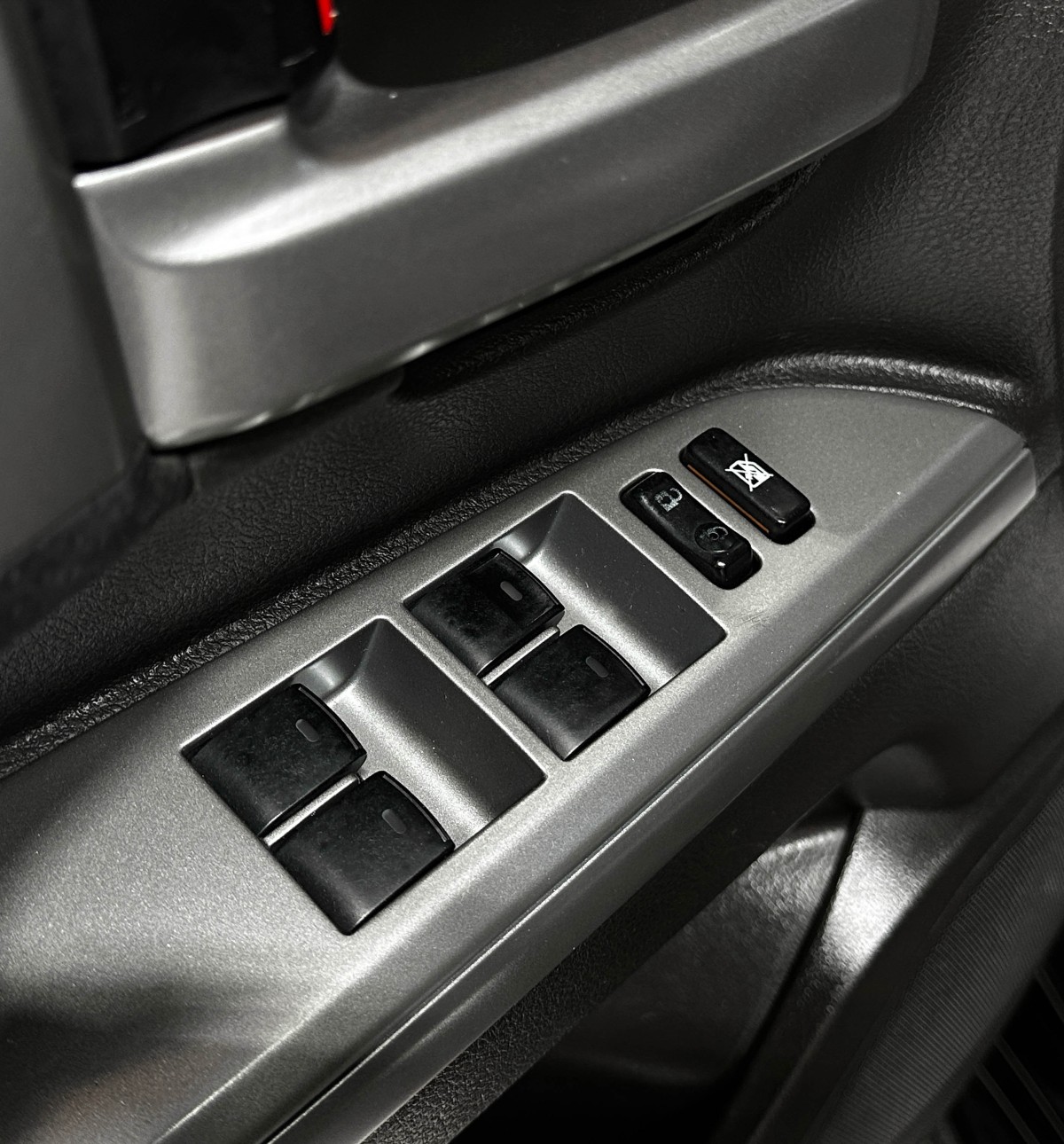 Toyota Land Cruiser 200 - фото 19