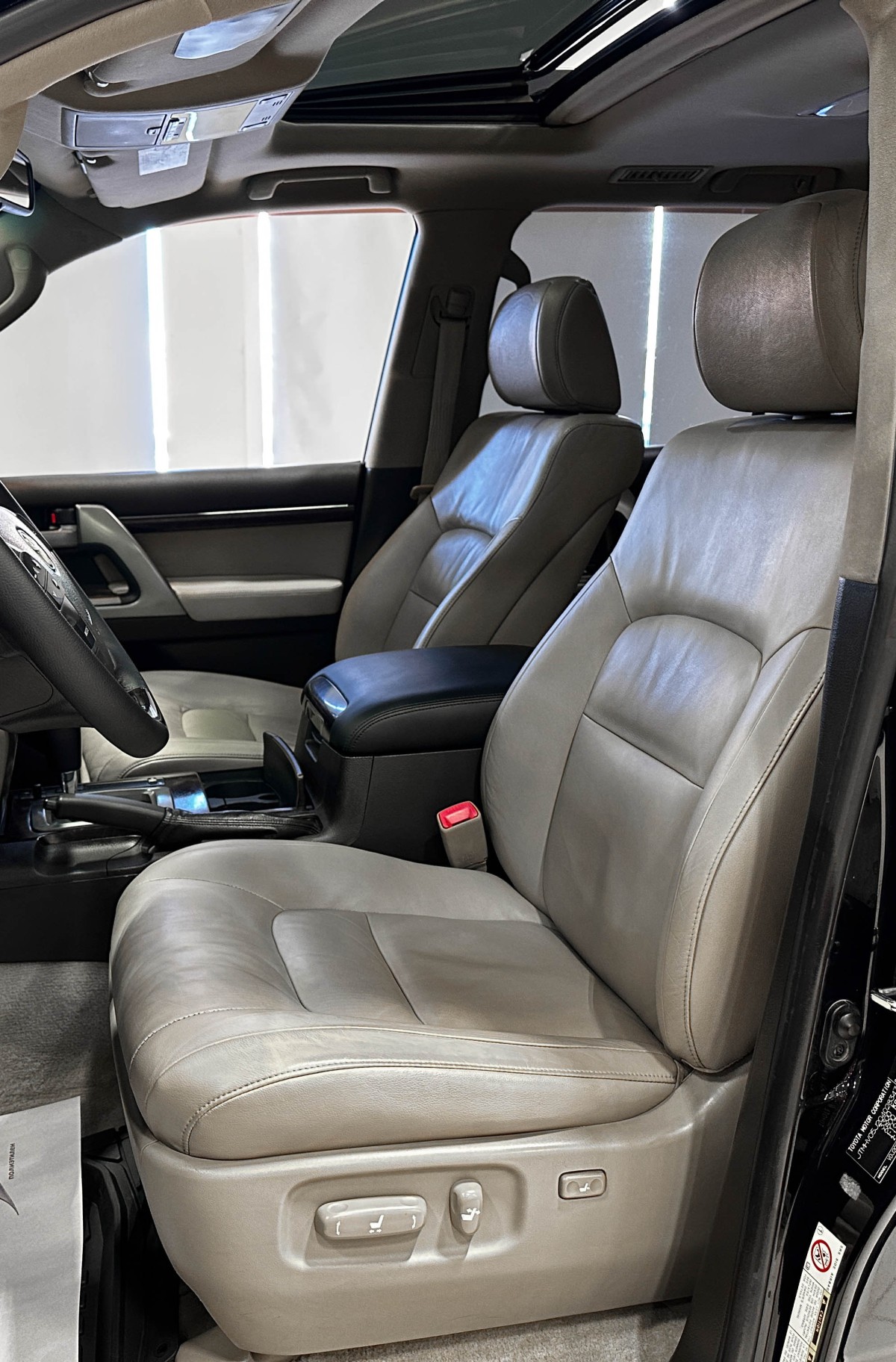 Toyota Land Cruiser 200 - фото 11