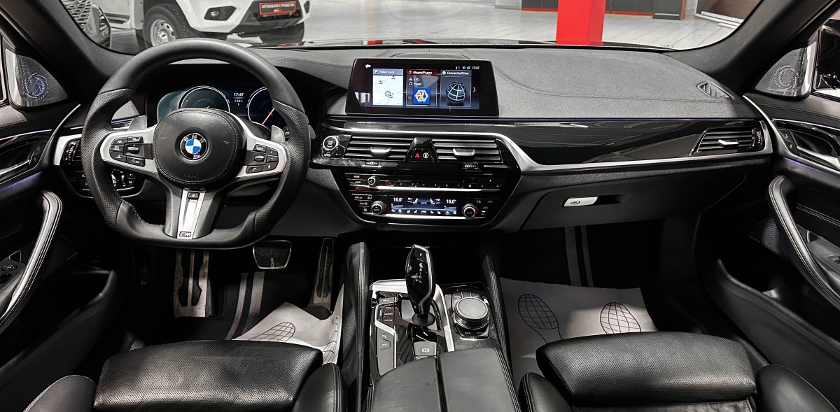 BMW 5 серия - фото 37