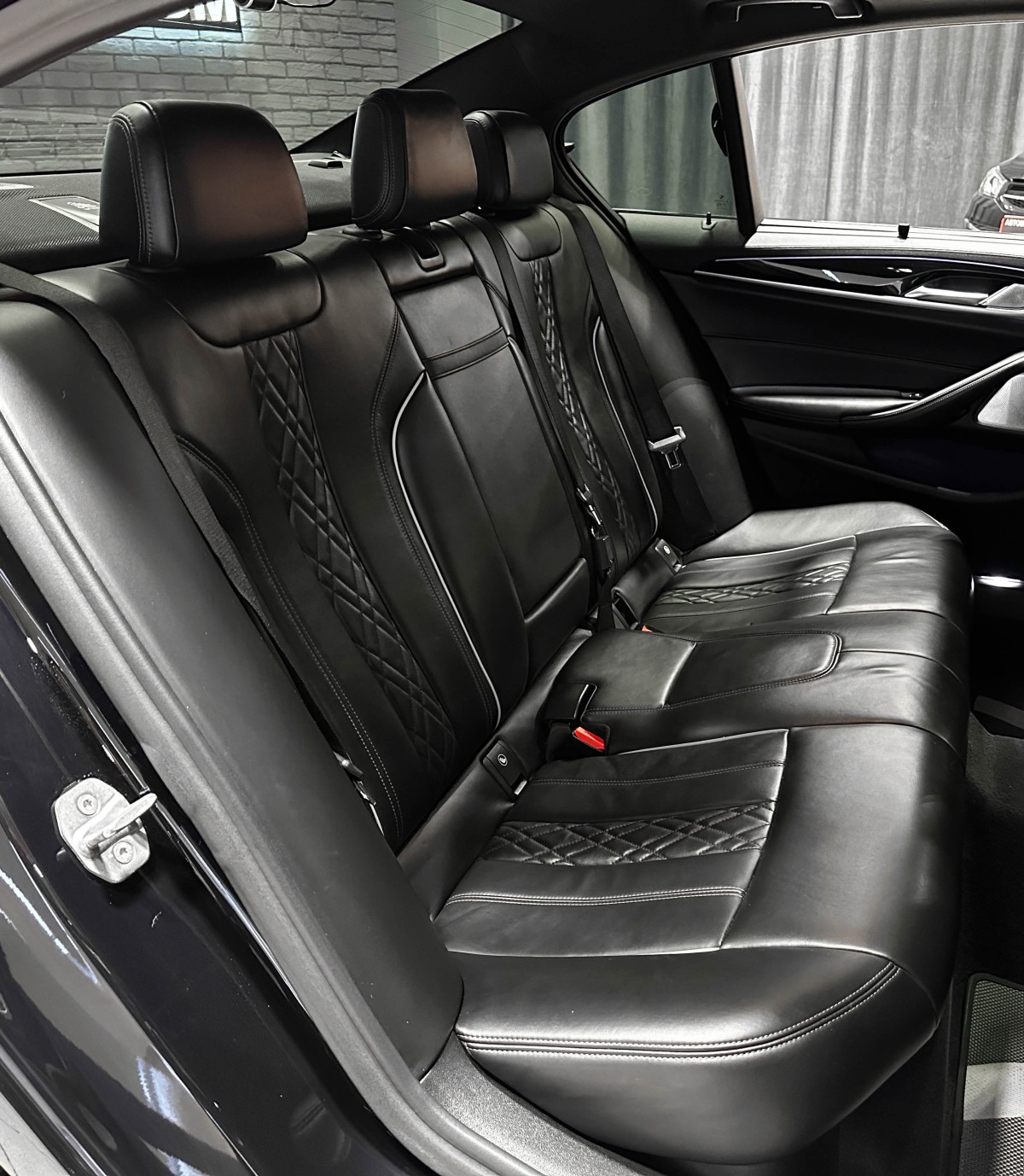 BMW 5 серия - фото 19