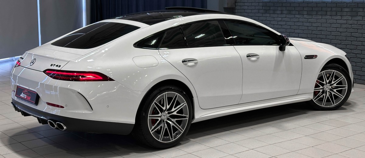 Mercedes-Benz AMG GT - фото 6