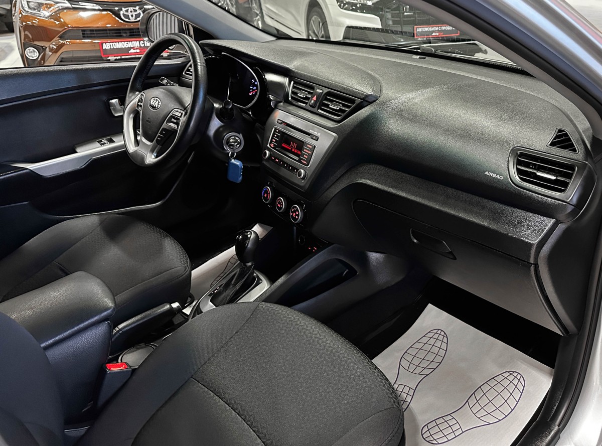 Kia Rio - фото 15