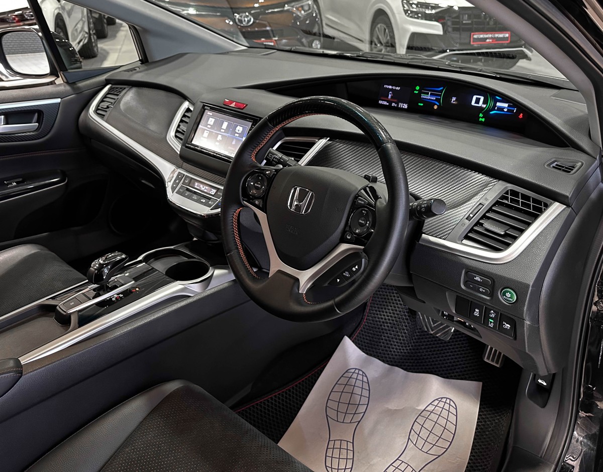 Honda Jade - фото 12