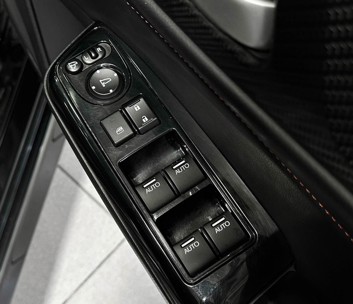 Honda Jade - фото 19