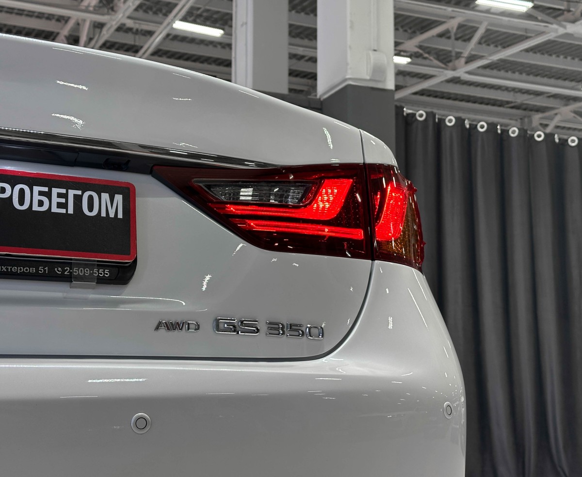 Lexus GS350 - фото 10
