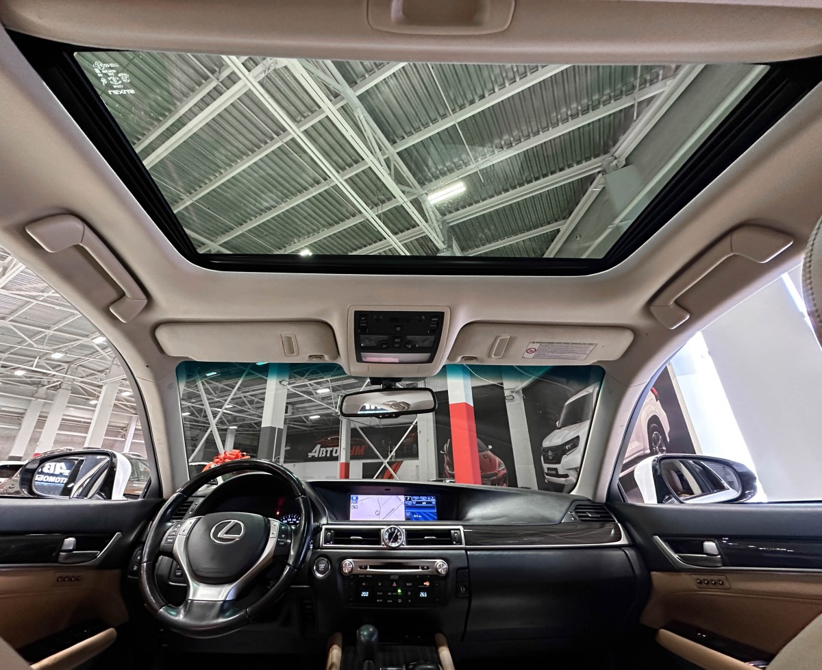 Lexus GS350 - фото 35