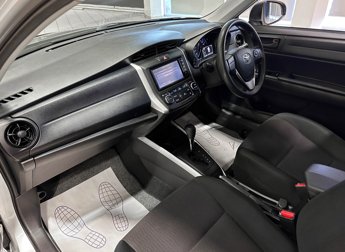 Toyota Corolla Fielder - фото 16