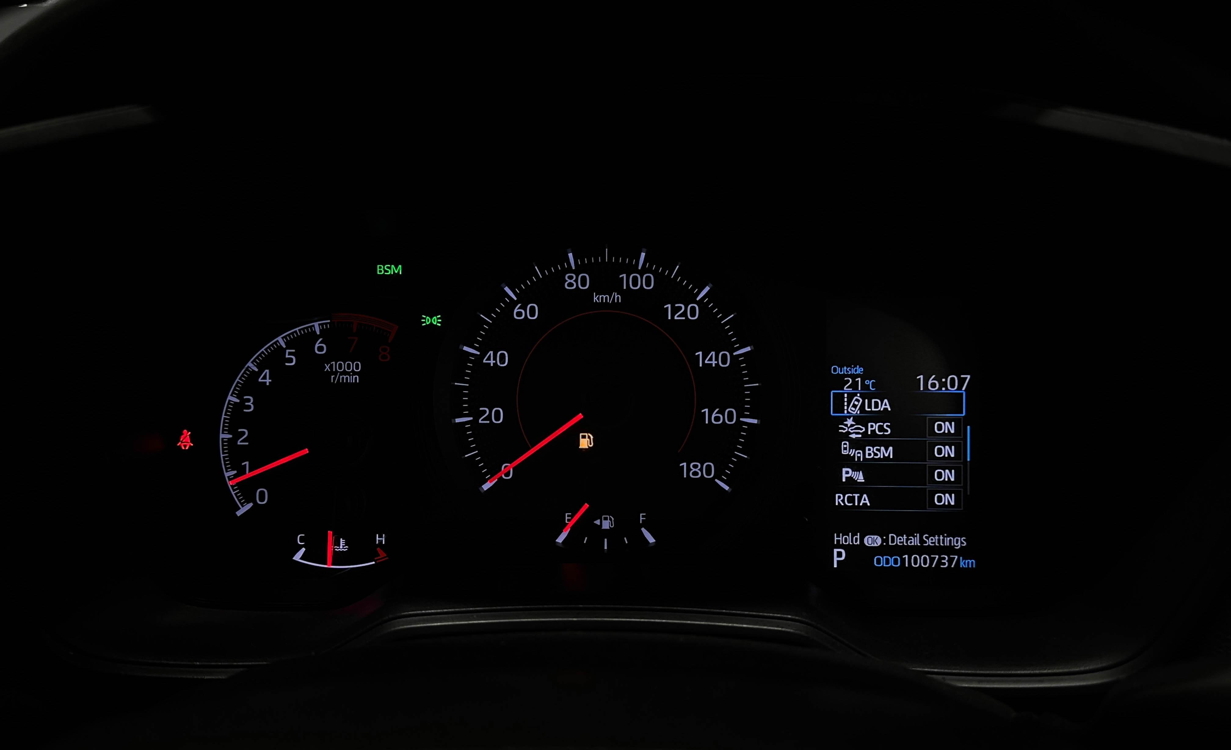 Toyota Corolla TOURING - фото 18