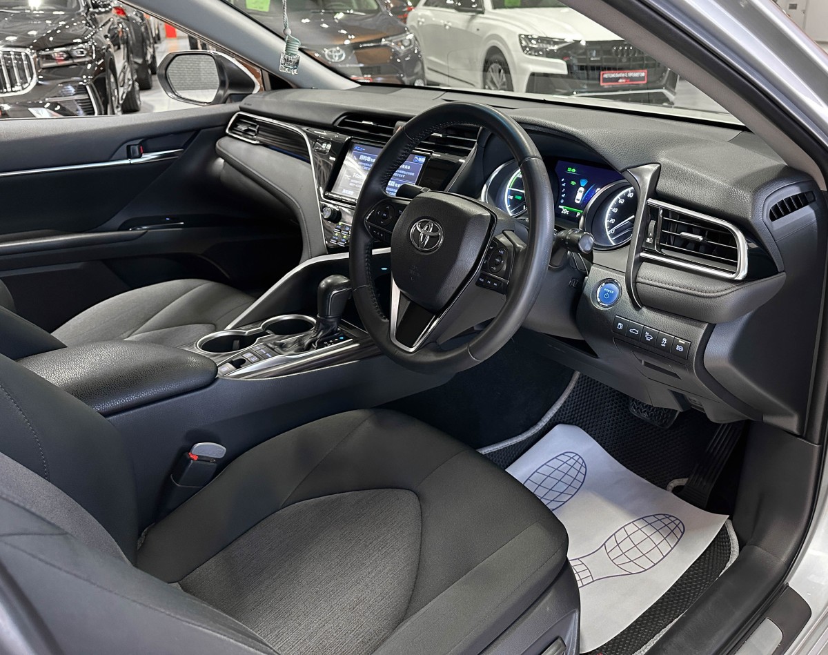 Toyota Camry - фото 11