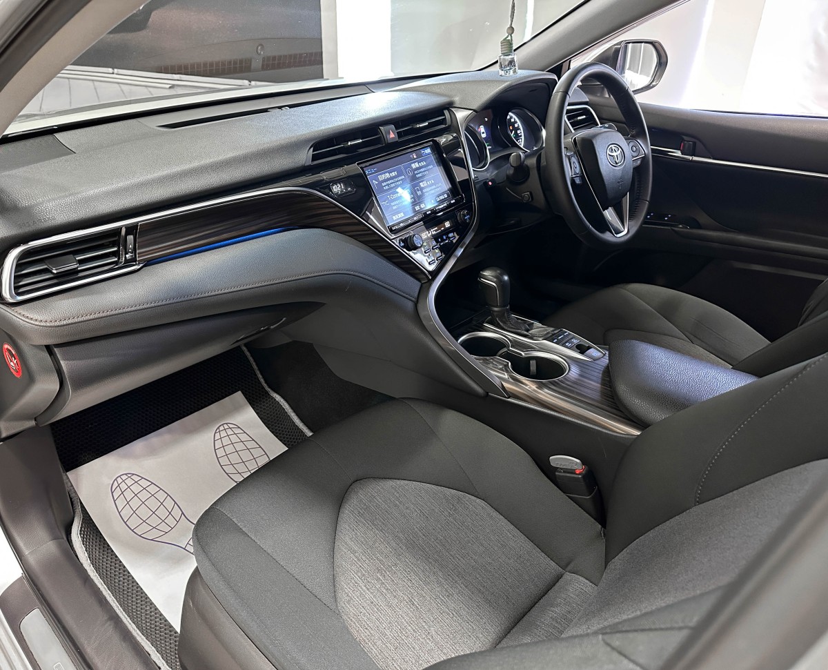 Toyota Camry - фото 17