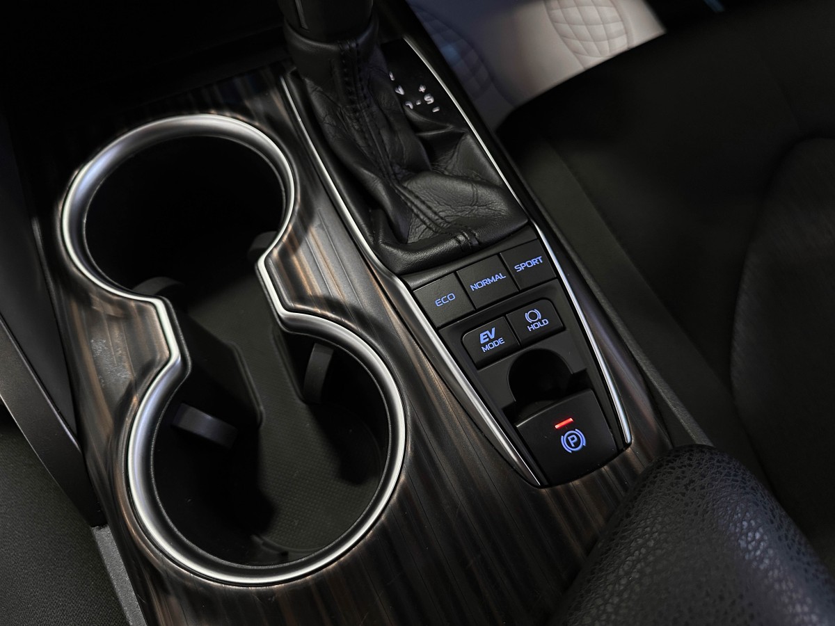 Toyota Camry - фото 26