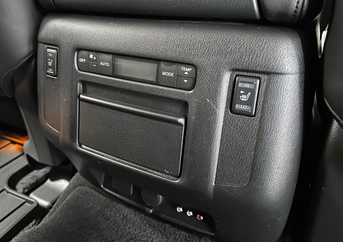 Infiniti QX80 - фото 36